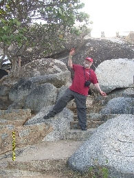 Boulder climbing